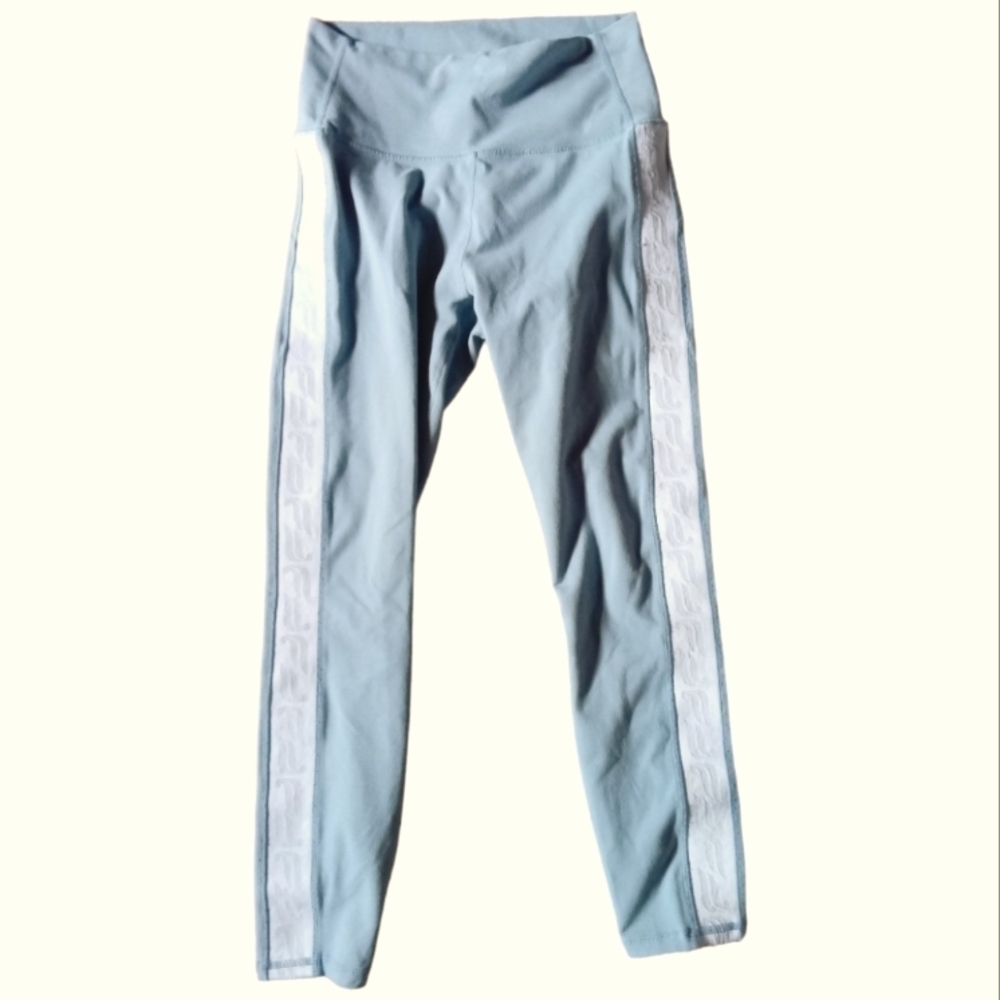 Fabletics light blue power hold leggings size small